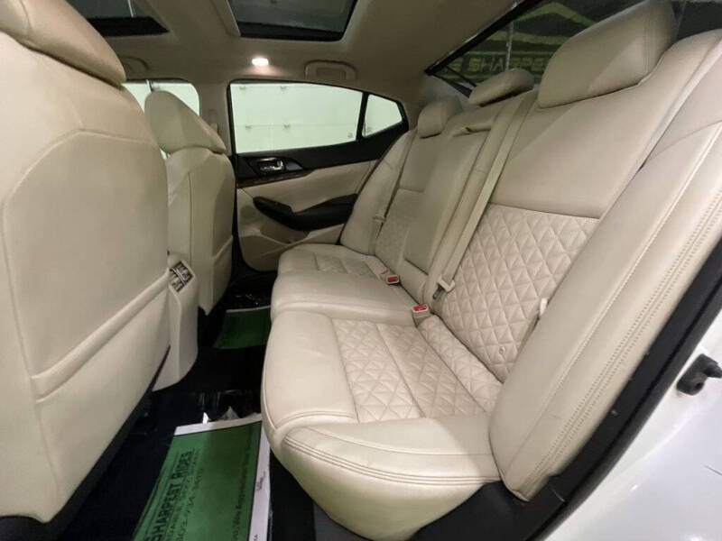 2016 Nissan Maxima Platinum