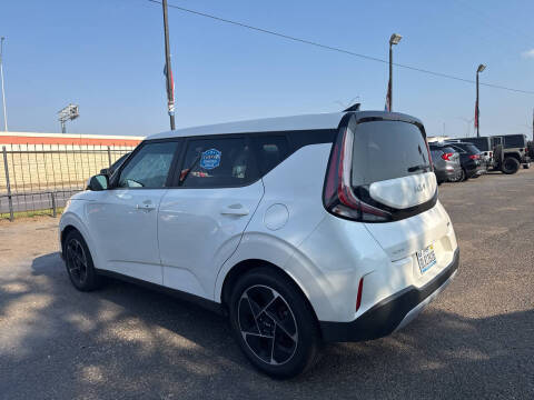 2023 Kia Soul EX