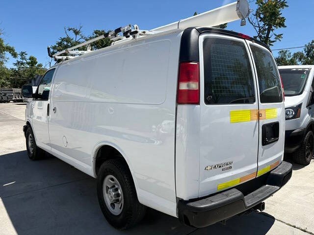 2013 Chevrolet Express 2500