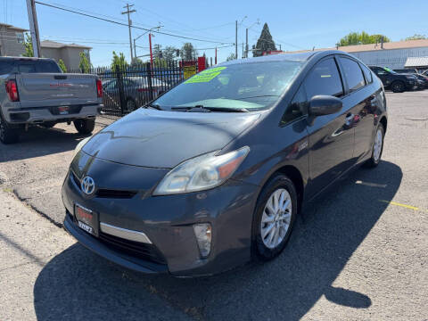 2013 Toyota Prius Plug-in Hybrid Advanced