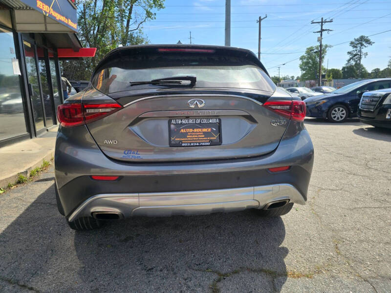 2017 Infiniti QX30 Premium