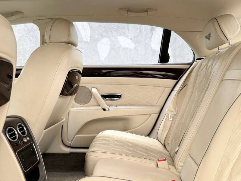 2016 Bentley Flying Spur V8