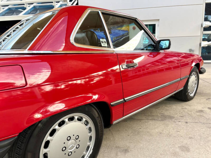 1989 Mercedes-Benz 560-Class 560 SL