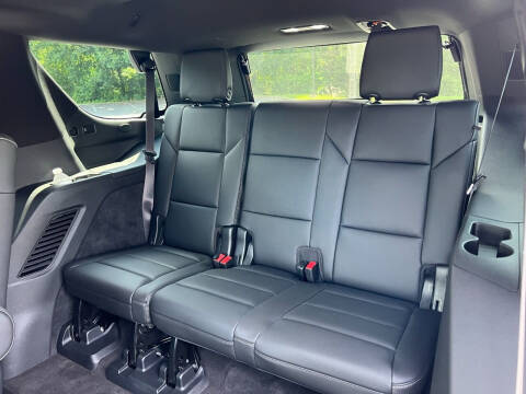 2022 Cadillac Escalade Luxury
