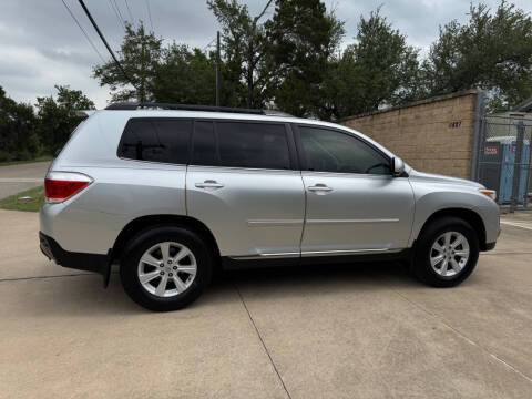 2013 Toyota Highlander Plus