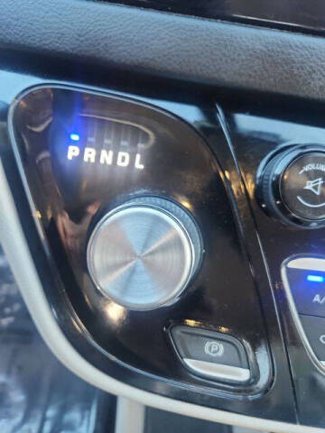 2017 Chrysler Pacifica Hybrid Touring Plus