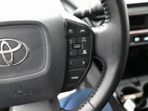 2023 Toyota Prius LE