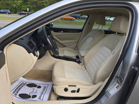 2014 Volkswagen Passat 2.0L TDI SEL Premium
