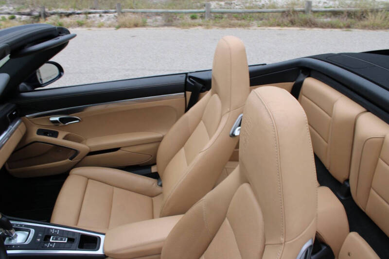 2018 Porsche 911 Carrera