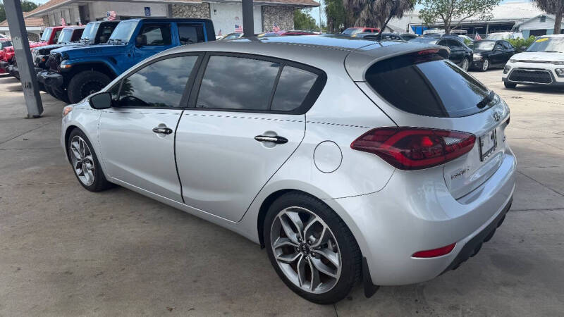 2016 Kia Forte5 SX