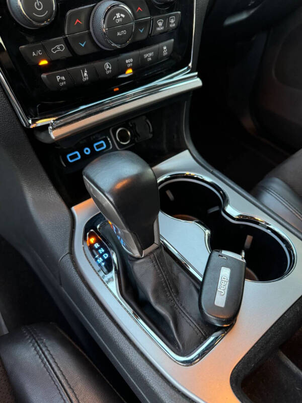 2020 Jeep Grand Cherokee Altitude