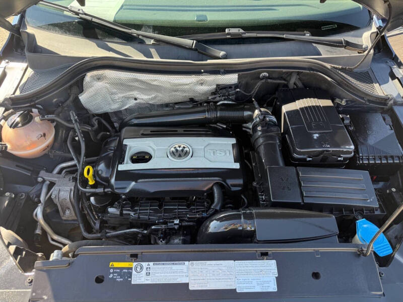 2014 Volkswagen Tiguan S 4Motion