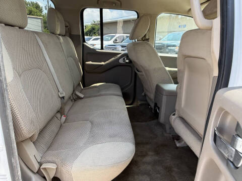 2011 Nissan Frontier SV V6