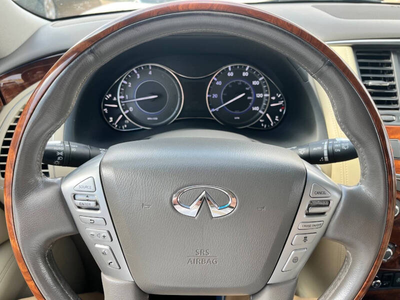 2017 Infiniti QX80