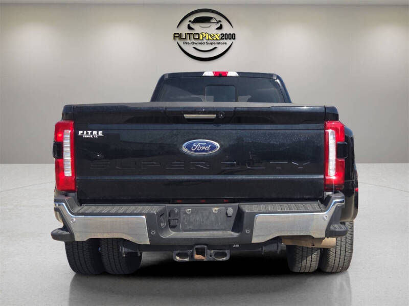 2023 Ford F-350 Super Duty Lariat