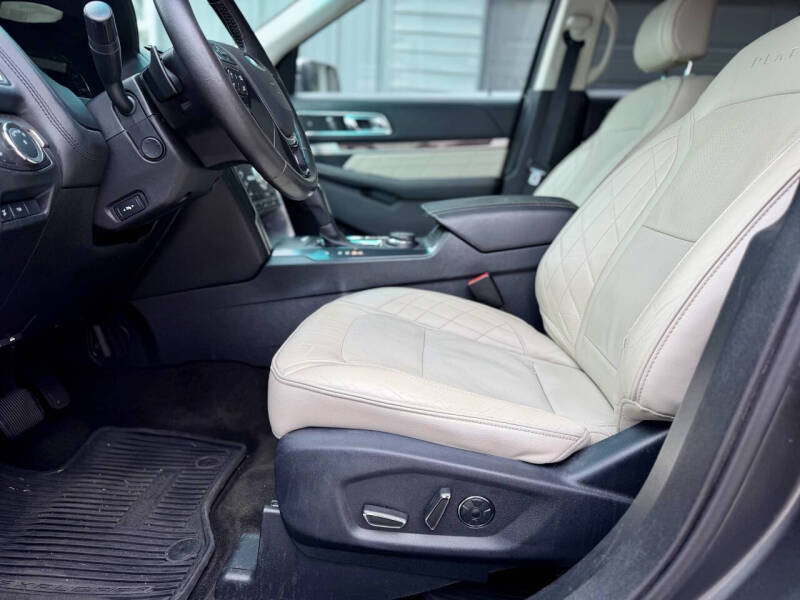 2016 Ford Explorer Platinum