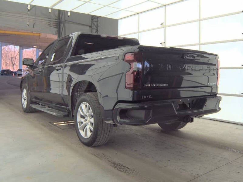 2023 Chevrolet Silverado 1500 Custom