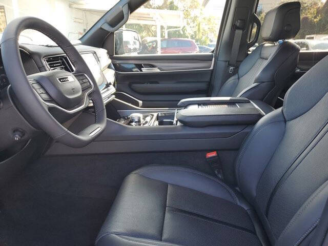 2024 Jeep Wagoneer Series II