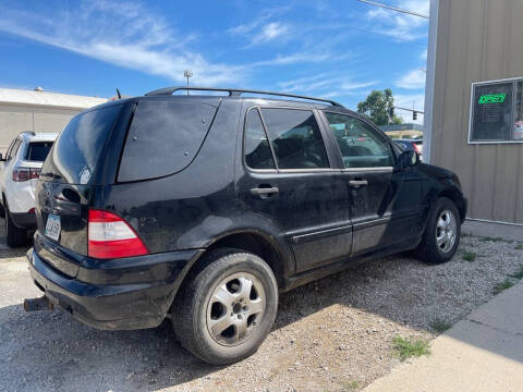 2004 Mercedes-Benz M-Class ML 350
