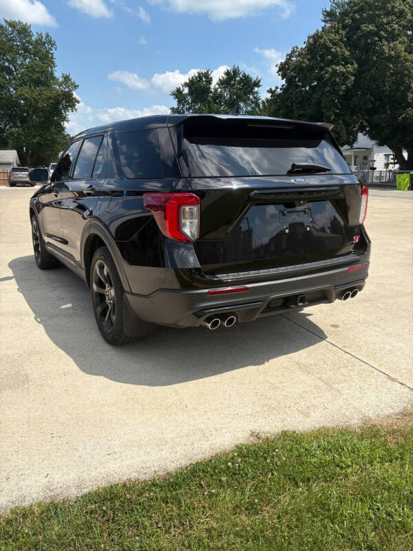 2022 Ford Explorer ST