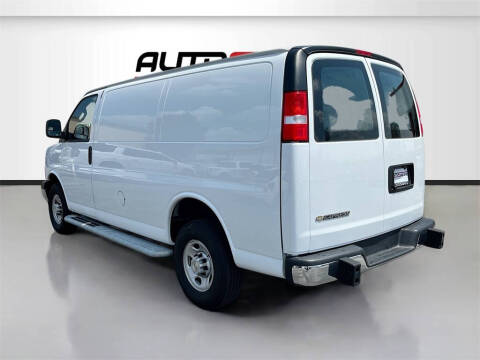 2024 Chevrolet Express 2500