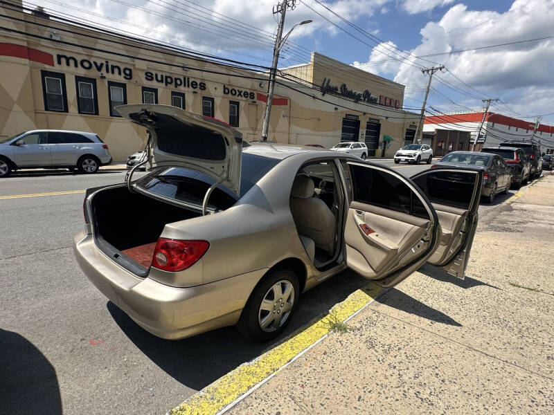 2007 Toyota Corolla LE