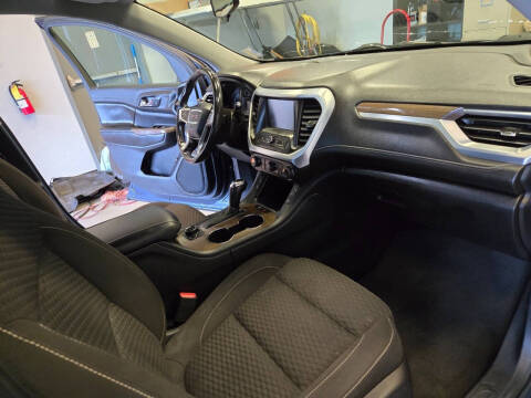 2019 GMC Acadia SLE-2