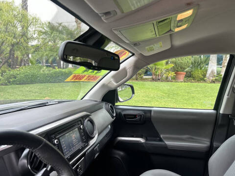 2018 Toyota Tacoma SR5 V6