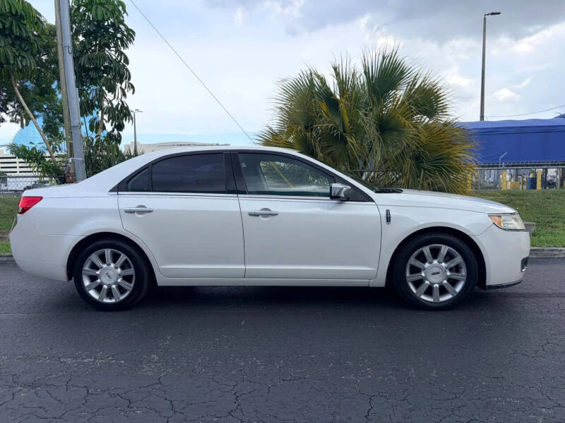2012 Lincoln MKZ