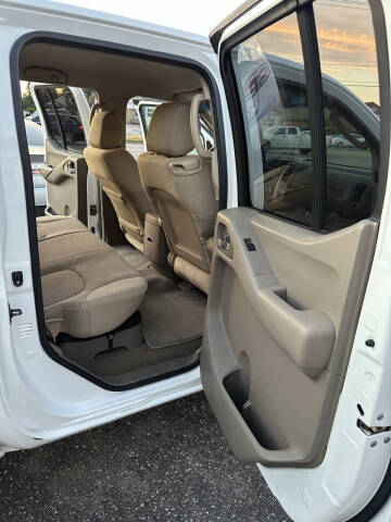 2009 Nissan Frontier SE V6