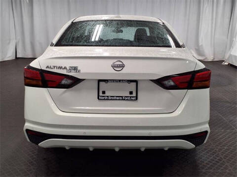 2025 Nissan Altima 2.5 SV