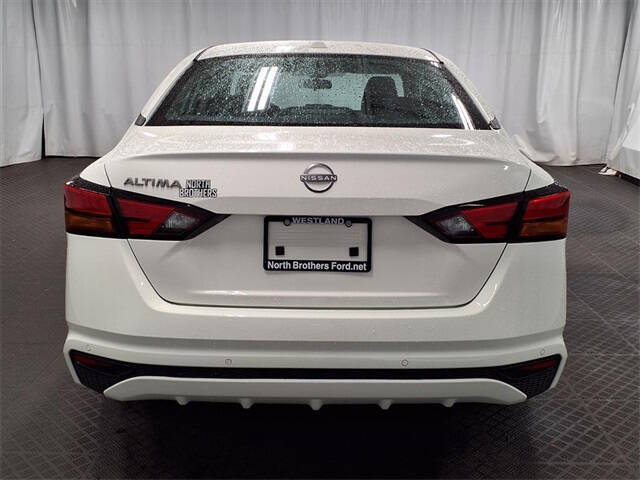 2025 Nissan Altima 2.5 SV