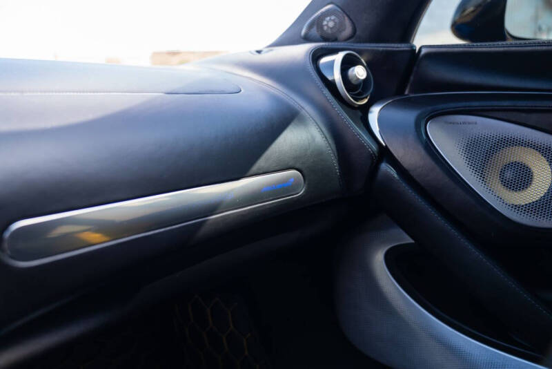 2026 McLaren GTS