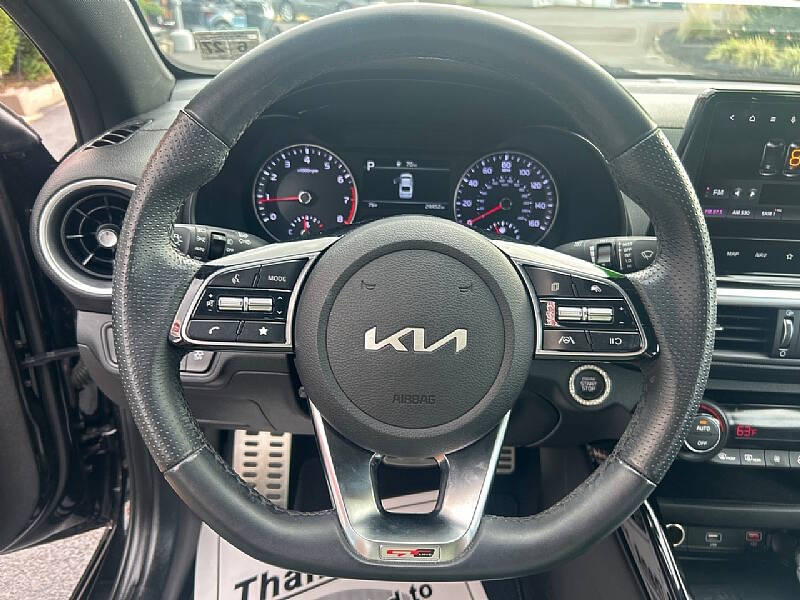 2022 Kia Forte GT Line