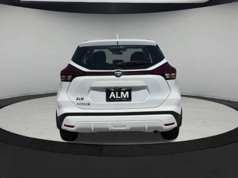 2025 Nissan Kicks Play S