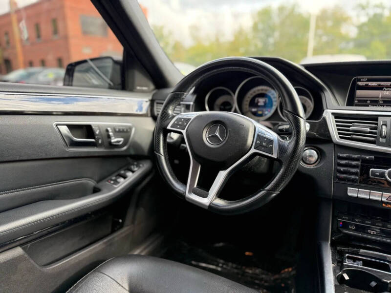 2014 Mercedes-Benz E-Class