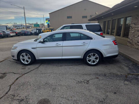 2013 Ford Taurus SEL