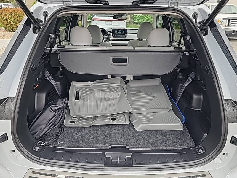 2025 Mitsubishi Outlander PHEV SEL