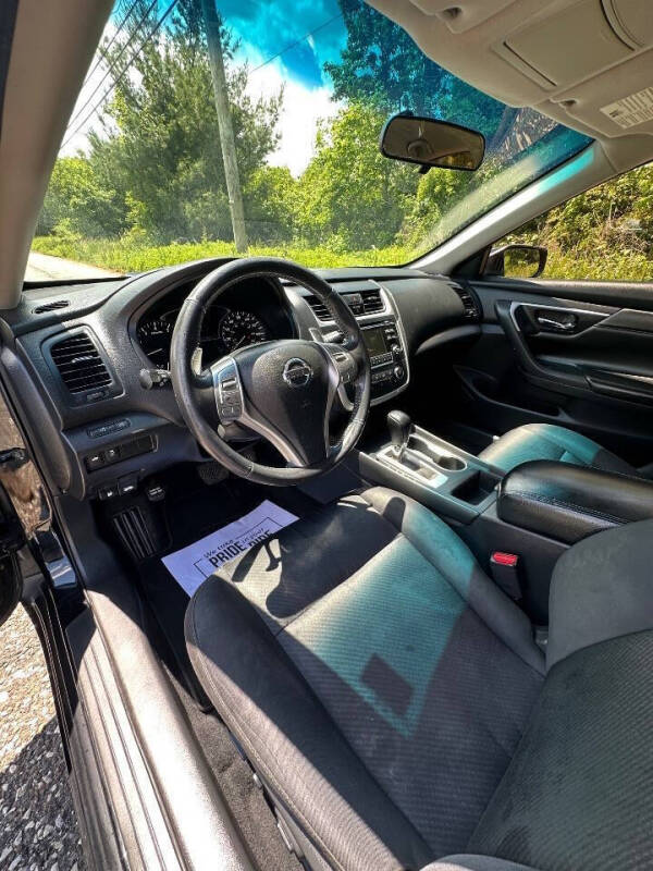 2017 Nissan Altima 2.5 SR
