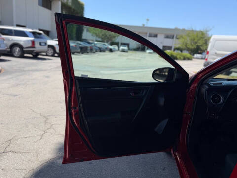 2018 Toyota Corolla LE