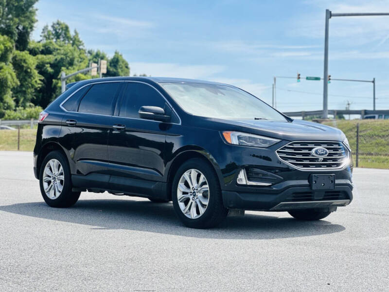 2022 Ford Edge Titanium