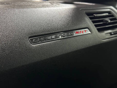 2009 Dodge Challenger SRT8