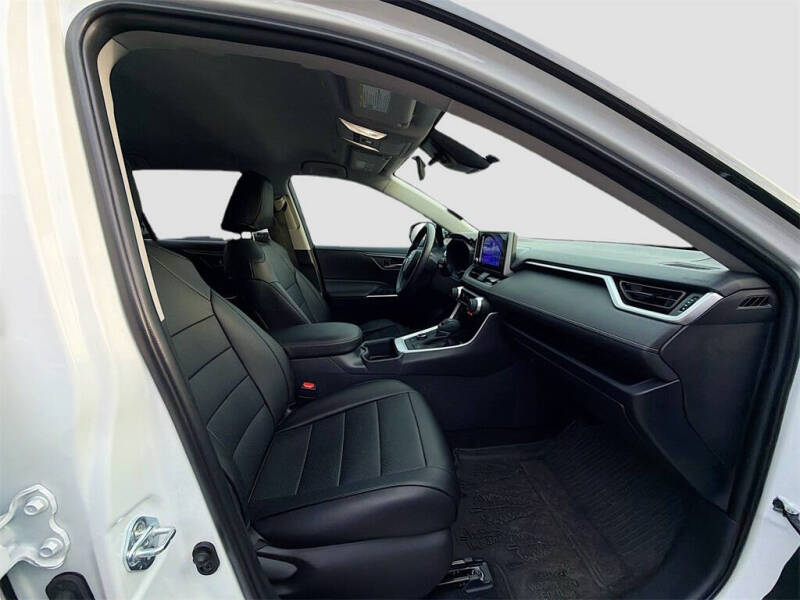 2025 Toyota RAV4 Hybrid Woodland Edition