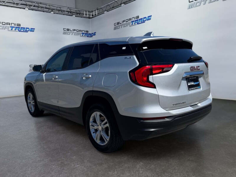 2021 GMC Terrain SLE