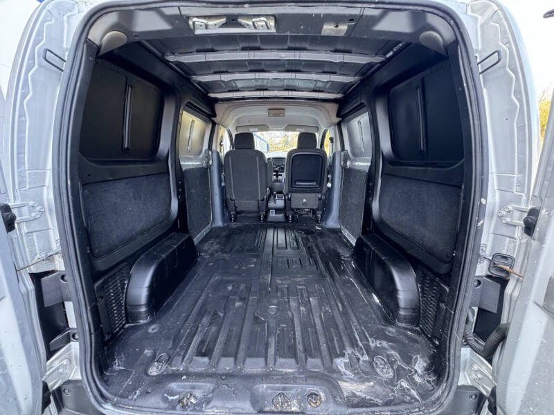 2013 Nissan NV200 SV