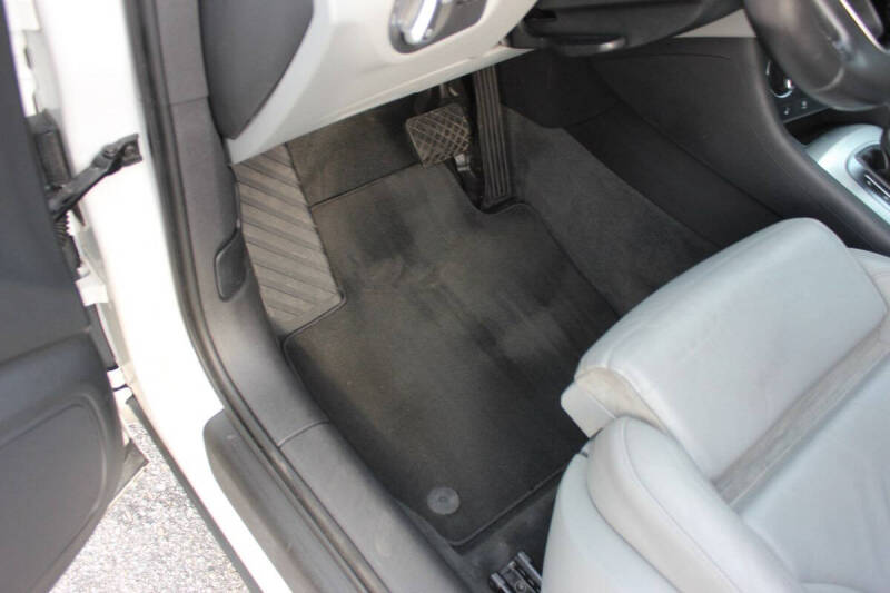 2016 Audi Q3 2.0T Premium Plus