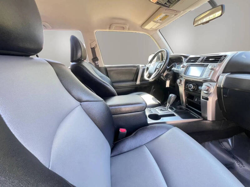 2017 Toyota 4Runner SR5 Premium