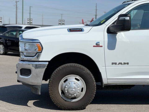 2024 RAM 3500 SLT