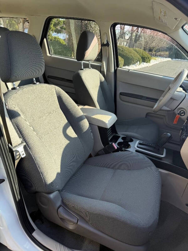 2008 Ford Escape XLS