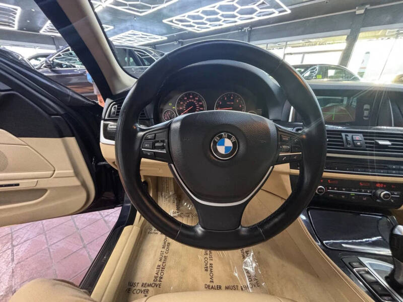 2015 BMW 5 Series 528i xDrive